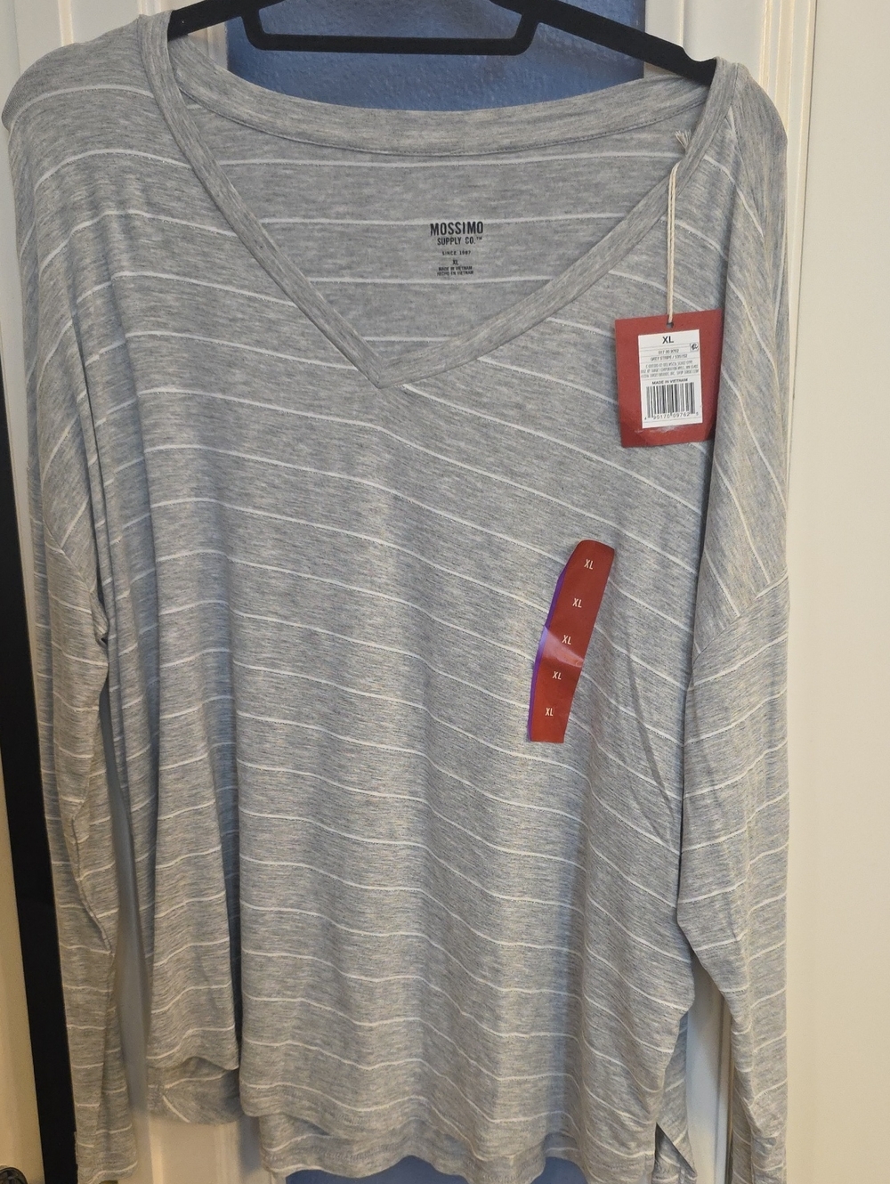 Mossimo Supply Co. Gray and White Striped V-Neck Long Sleeve Top